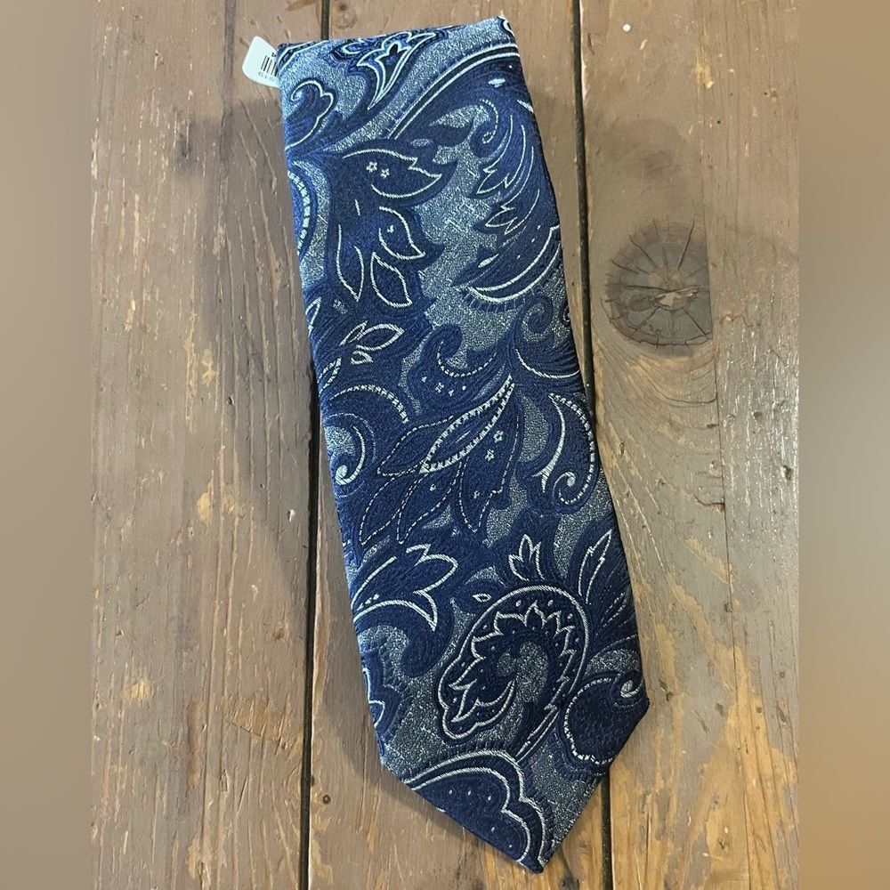 Joseph Abboud Italian Silk Tie NWT
